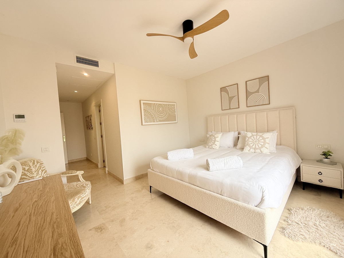 4 Bed Townhouse for sale in El Paraiso Costa Del Sol, Málaga, Spain