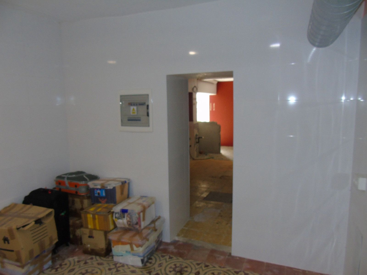 Se vende Terreno Urbano  en Costa Del Sol, Málaga, España