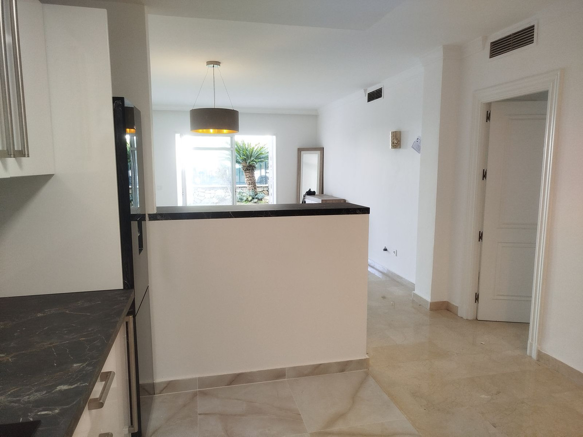Se vende Apartamento Planta Baja de 2 dormitorios en Costa Del Sol, Málaga, España