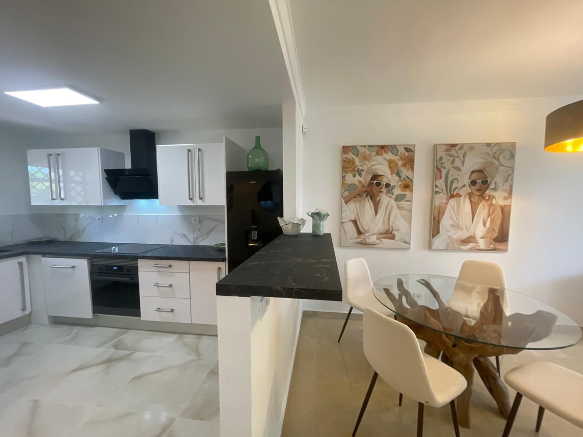 Se vende Apartamento Planta Baja de 2 dormitorios en Costa Del Sol, Málaga, España