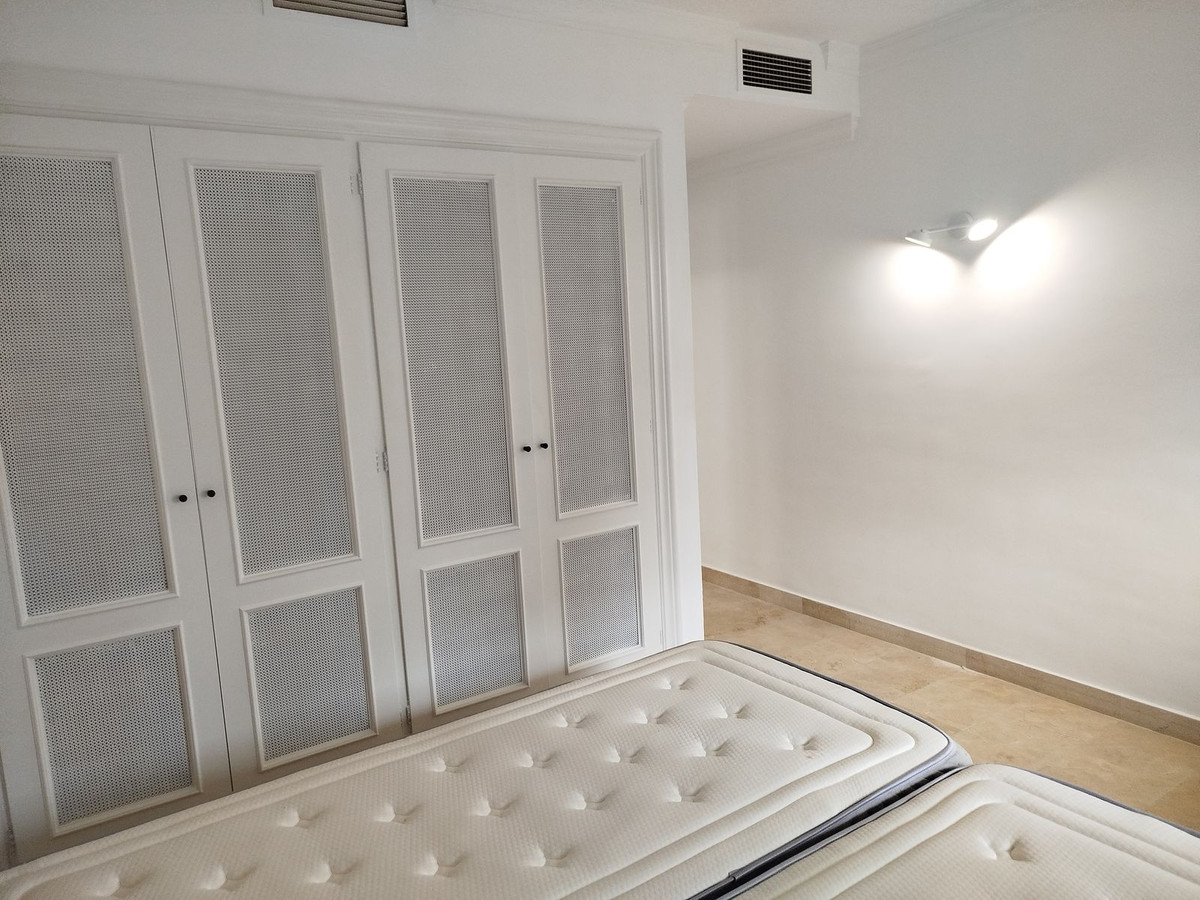 Se vende Apartamento Planta Baja de 2 dormitorios en Costa Del Sol, Málaga, España