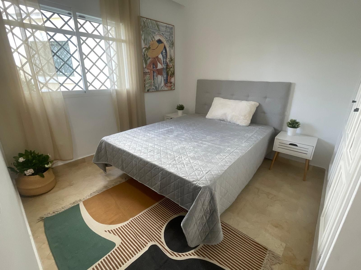 Se vende Apartamento Planta Baja de 2 dormitorios en Costa Del Sol, Málaga, España