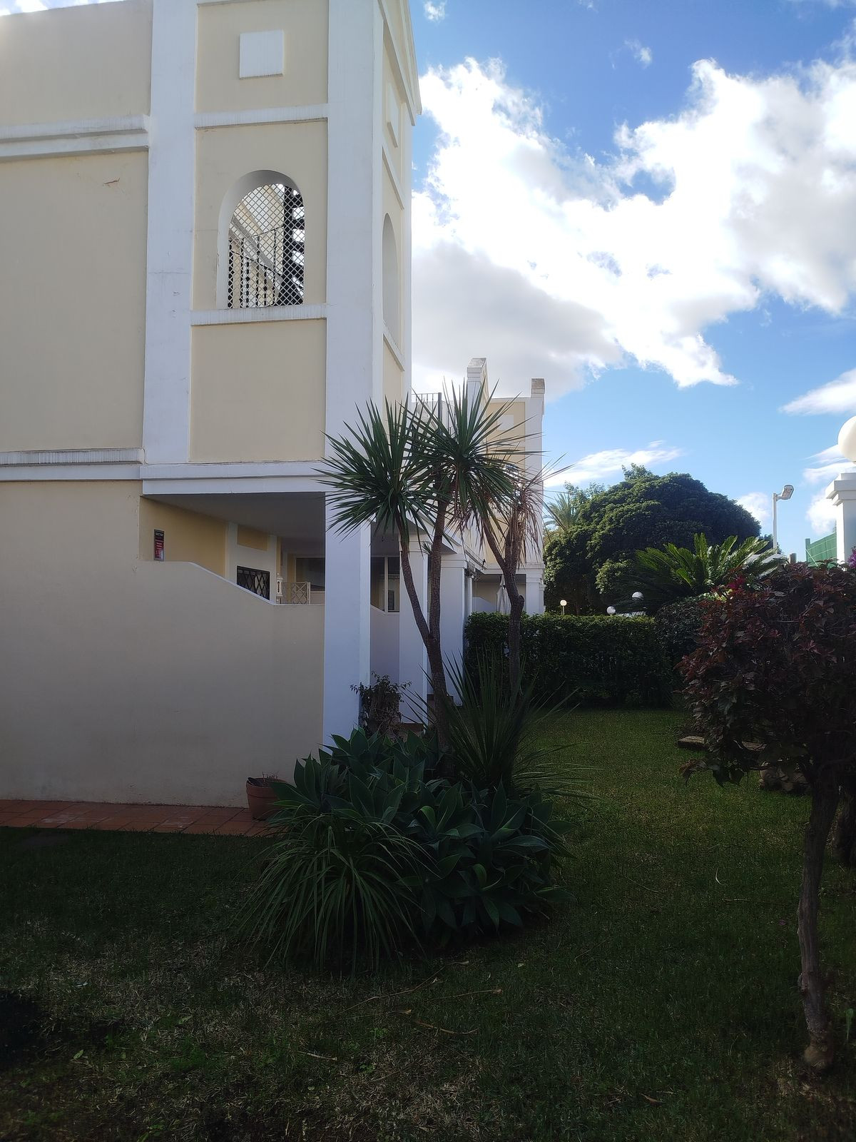 Se vende Apartamento Planta Baja de 2 dormitorios en Costa Del Sol, Málaga, España