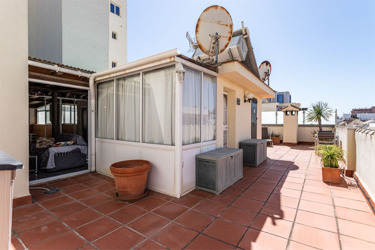 3 Bed Apartment for sale in Los Boliches Costa Del Sol, Málaga, Spain