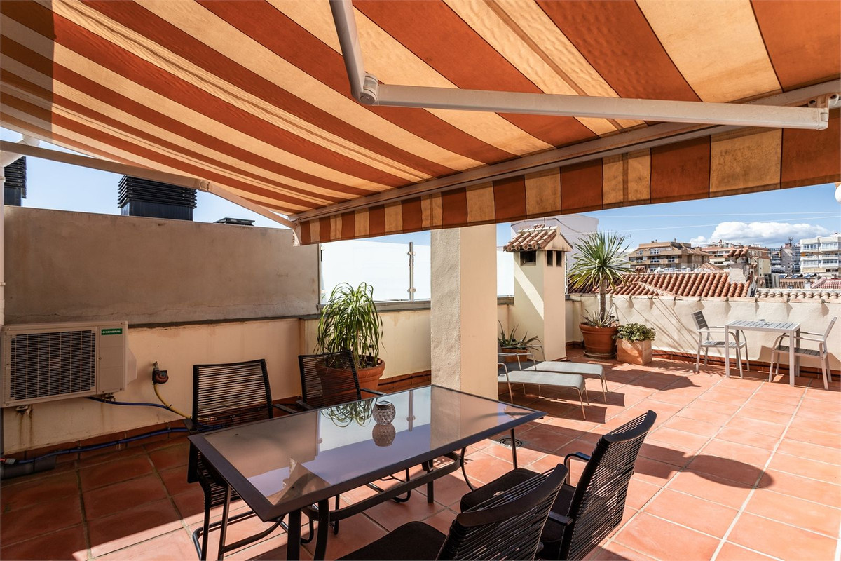 3 Bed Apartment for sale in Los Boliches Costa Del Sol, Málaga, Spain