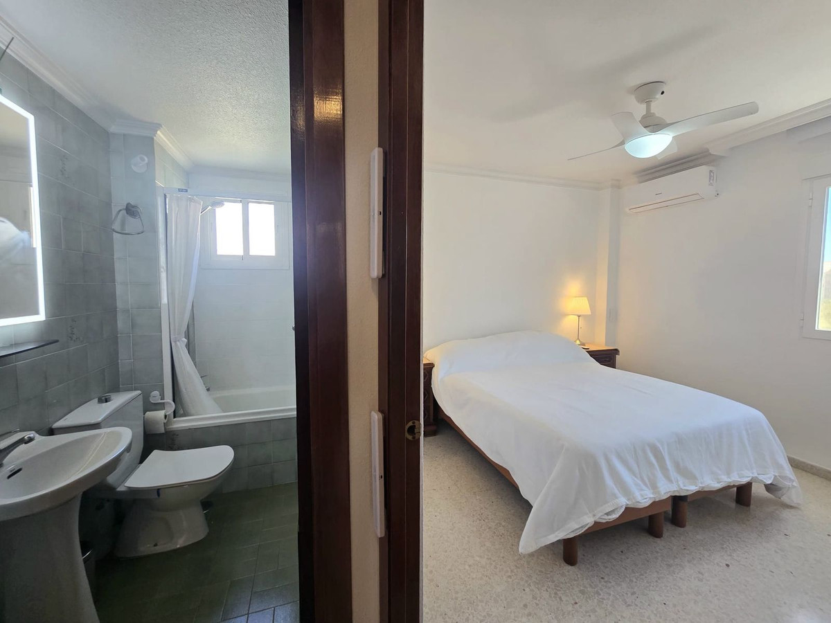 3 Bed Apartment for sale in Torremolinos Centro Costa Del Sol, Málaga, Spain
