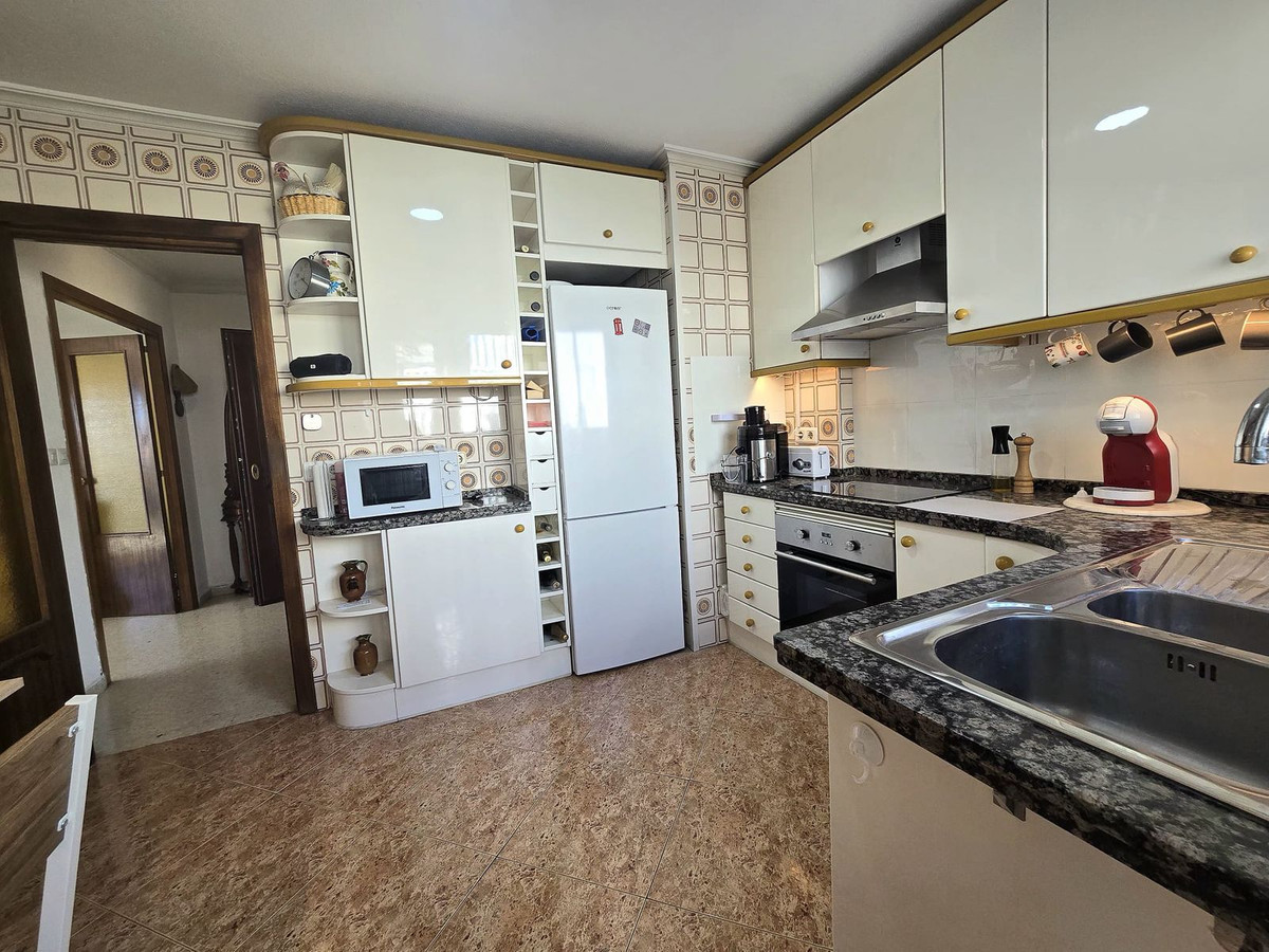 3 Bed Apartment for sale in Torremolinos Centro Costa Del Sol, Málaga, Spain
