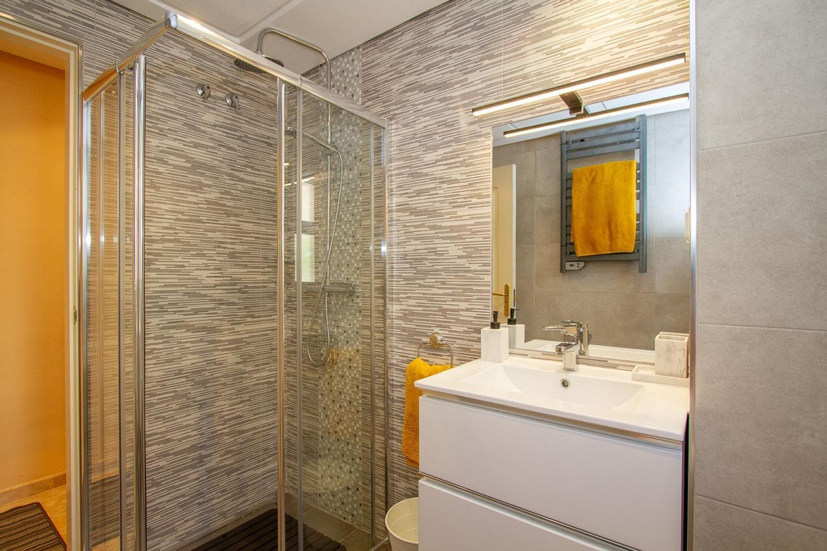 Se vende Ático de 3 dormitorios en Costa Del Sol, Málaga, España