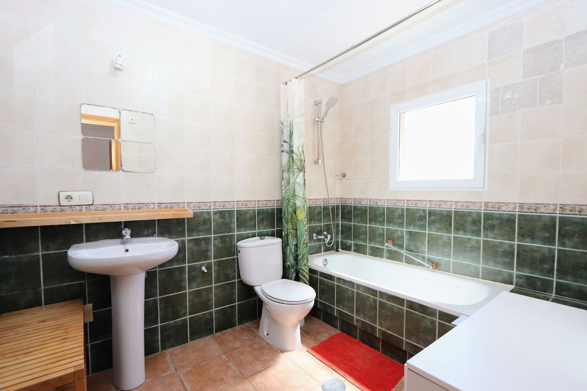 3 Bed Townhouse for sale in Villamartin Costa Blanca, Alicante, Spain