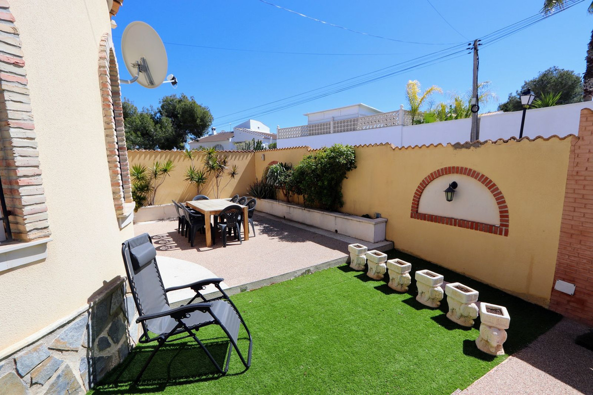 3 Bed Townhouse for sale in Villamartin Costa Blanca, Alicante, Spain