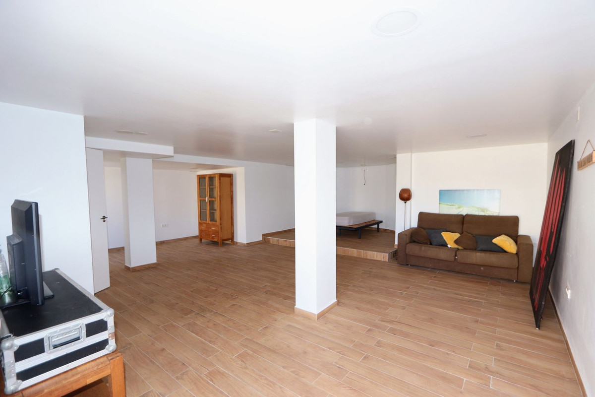 3 Bed Townhouse for sale in Villamartin Costa Blanca, Alicante, Spain