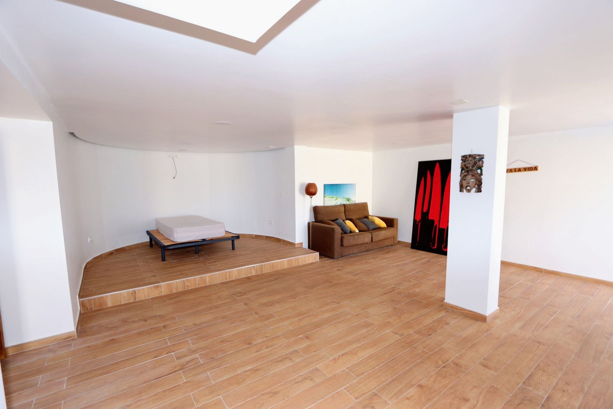 3 Bed Townhouse for sale in Villamartin Costa Blanca, Alicante, Spain