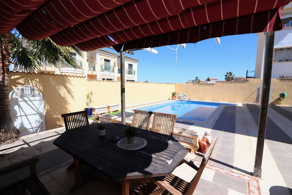 3 Bed Townhouse for sale in Villamartin Costa Blanca, Alicante, Spain