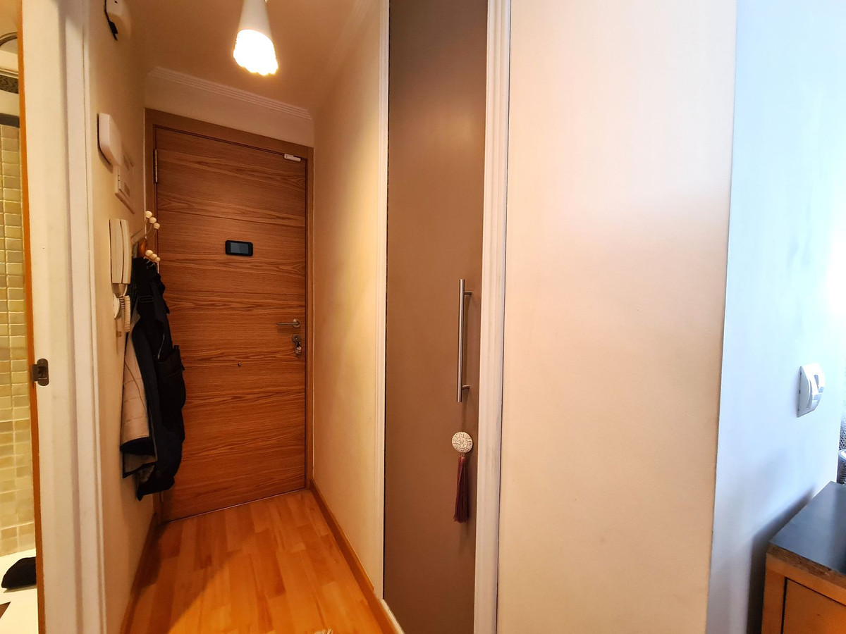 Se vende Estudio Planta Media de 1 dormitorios en Costa Del Sol, Málaga, España