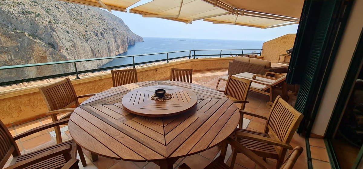 Se vende Apartamento Planta Media de 3 dormitorios en Costa Blanca, Alicante, España
