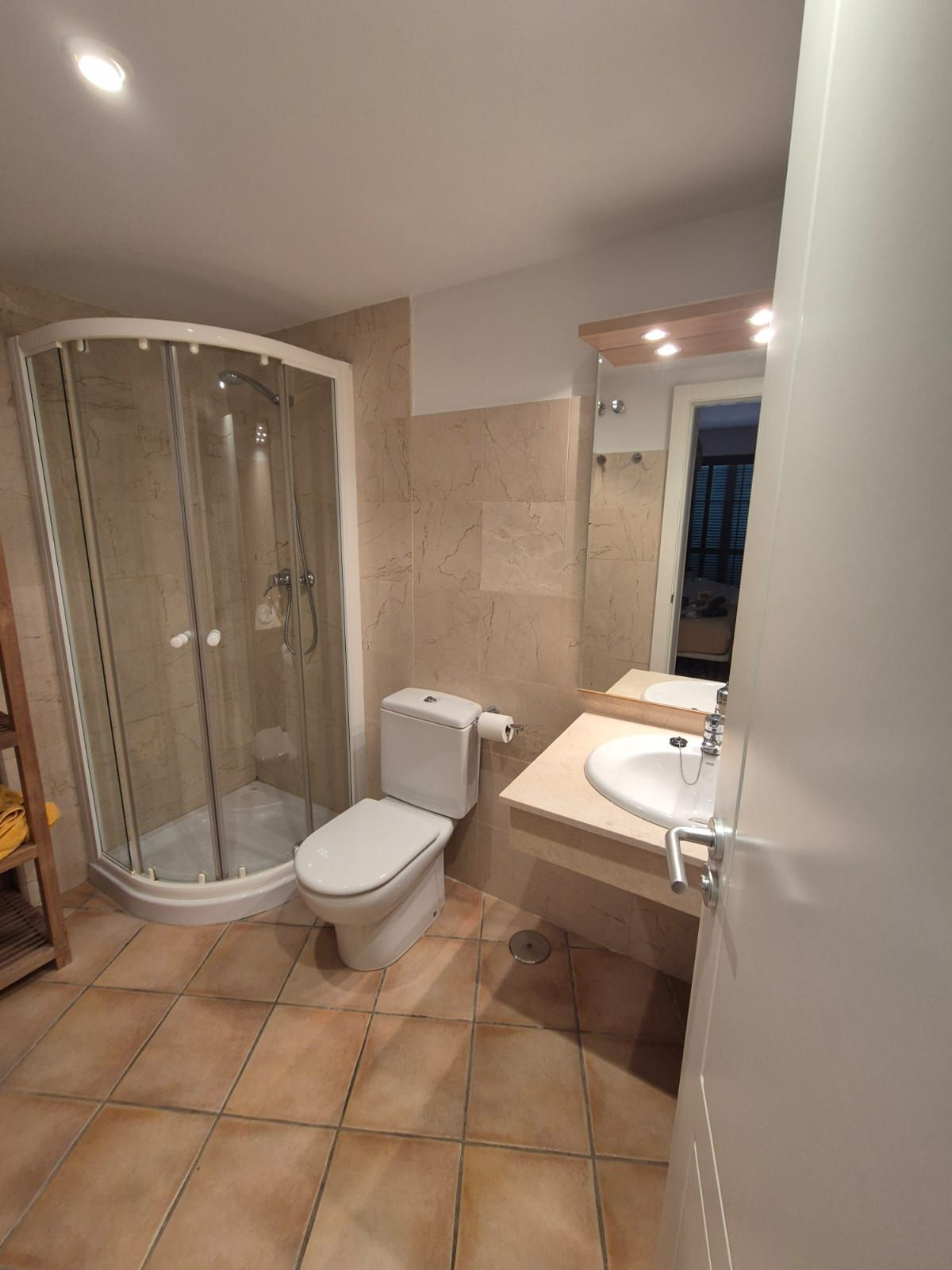 Se vende Apartamento Planta Media de 3 dormitorios en Costa Blanca, Alicante, España