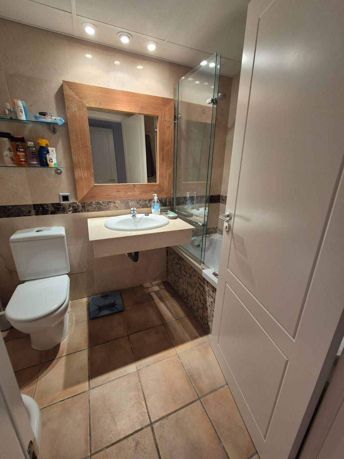 Se vende Apartamento Planta Media de 3 dormitorios en Costa Blanca, Alicante, España