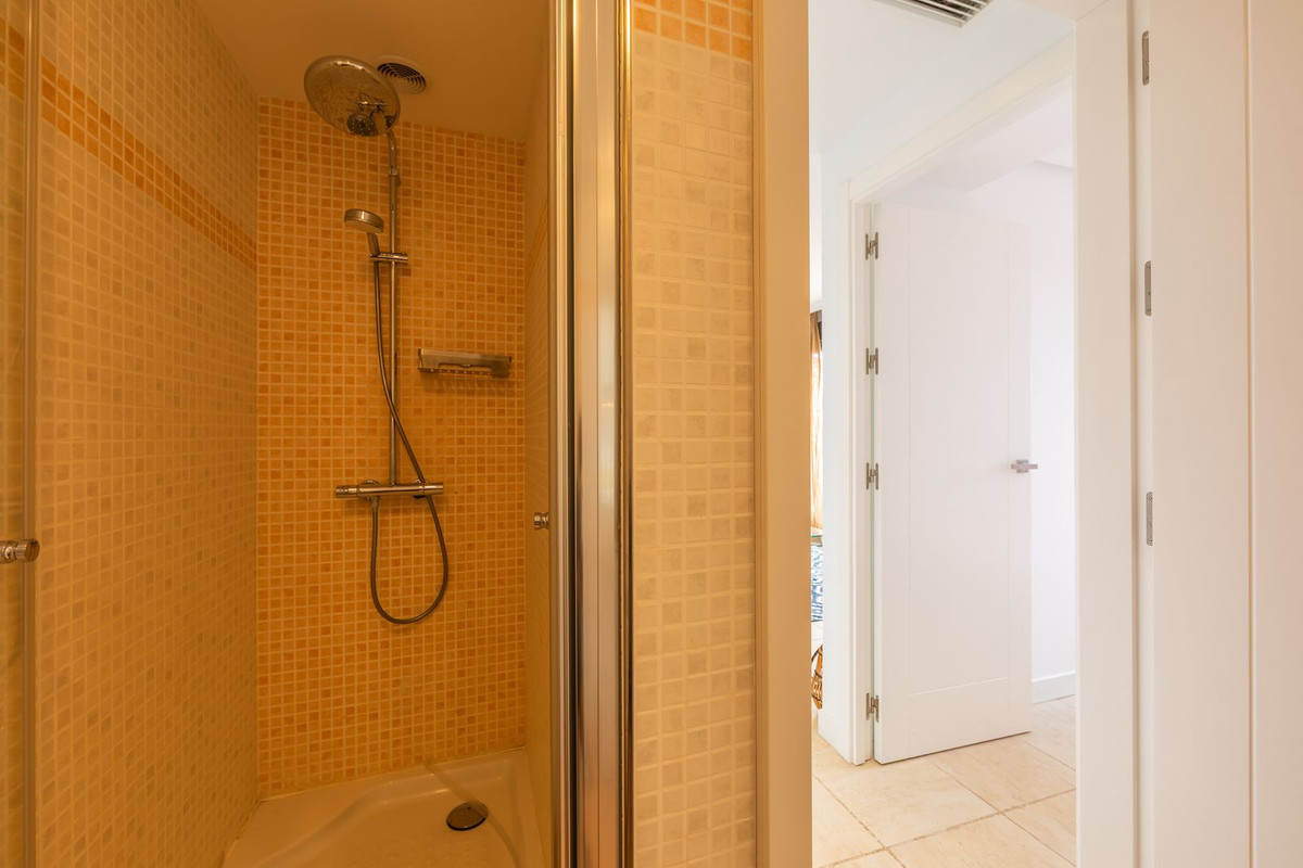 Se vende Ático de 2 dormitorios en Costa Del Sol, Málaga, España