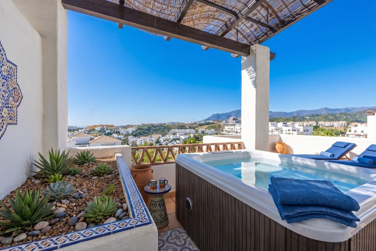 Se vende Ático de 2 dormitorios en Costa Del Sol, Málaga, España