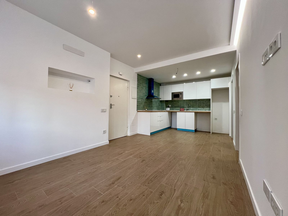 Se vende Apartamento Planta Baja de 1 dormitorios en Costa Del Sol, Málaga, España