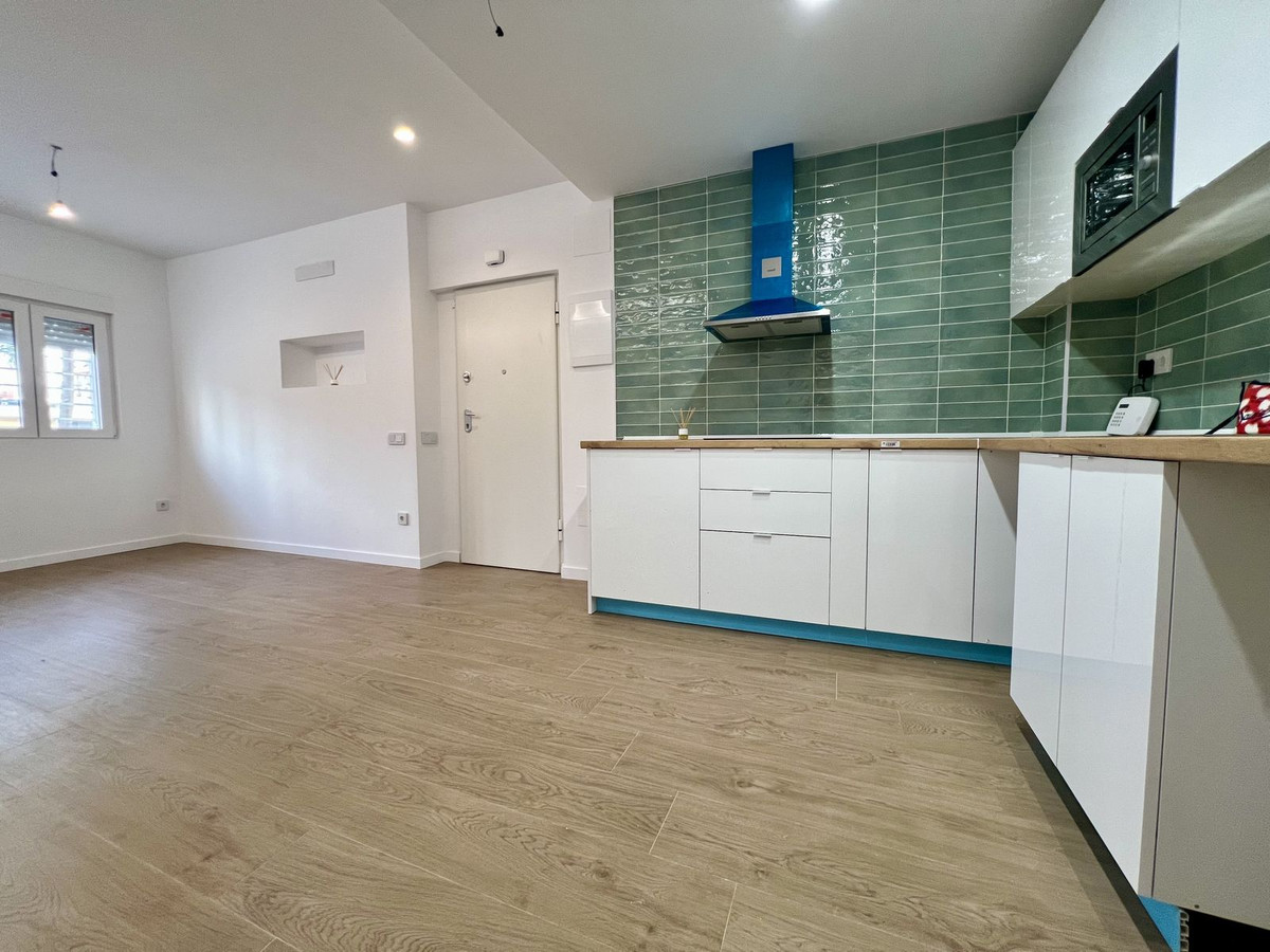 Se vende Apartamento Planta Baja de 1 dormitorios en Costa Del Sol, Málaga, España