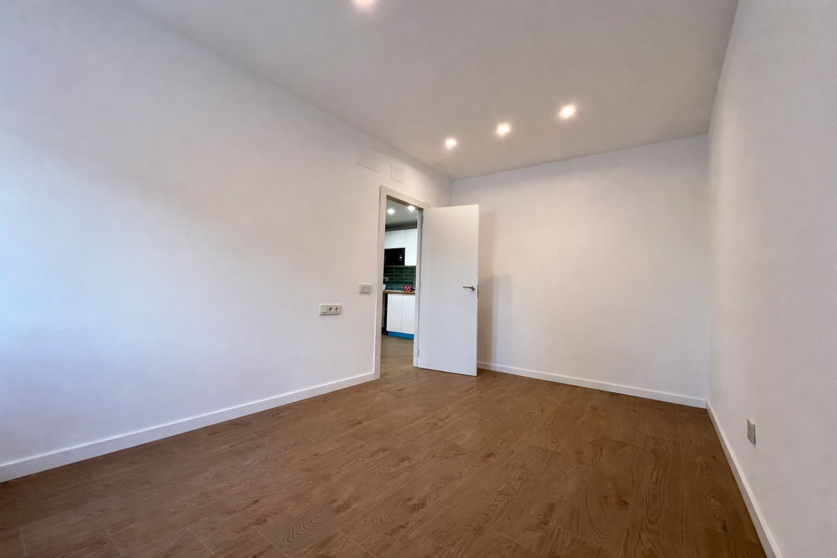 Se vende Apartamento Planta Baja de 1 dormitorios en Costa Del Sol, Málaga, España