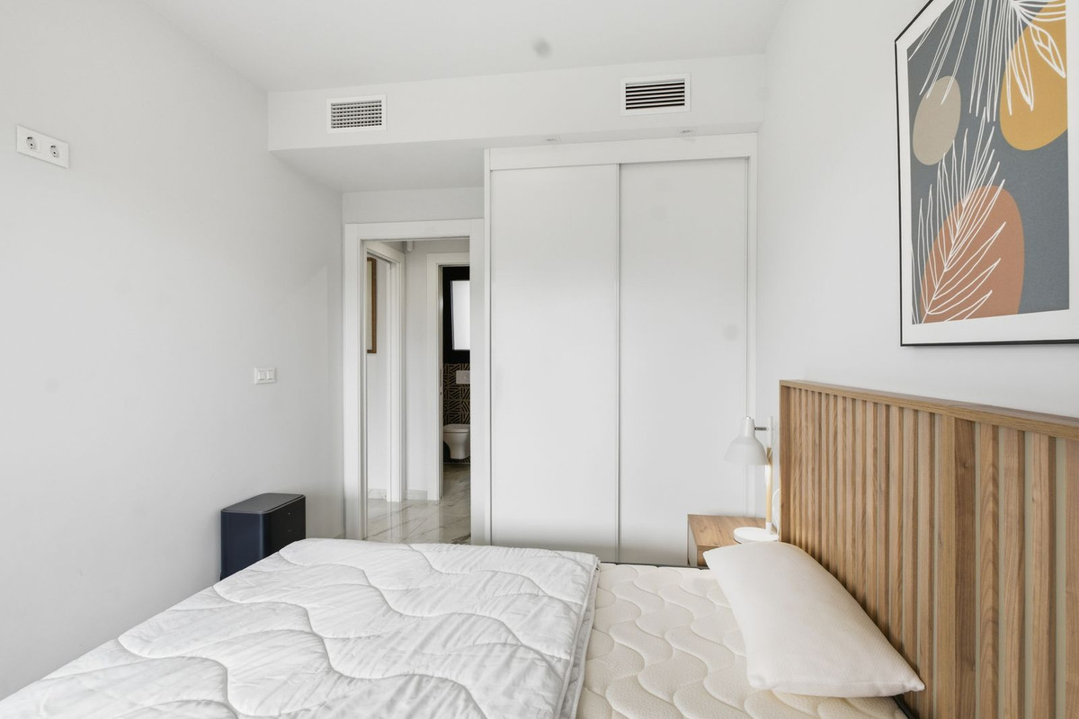 Se vende Apartamento Planta Media de 2 dormitorios en Costa Blanca, Alicante, España