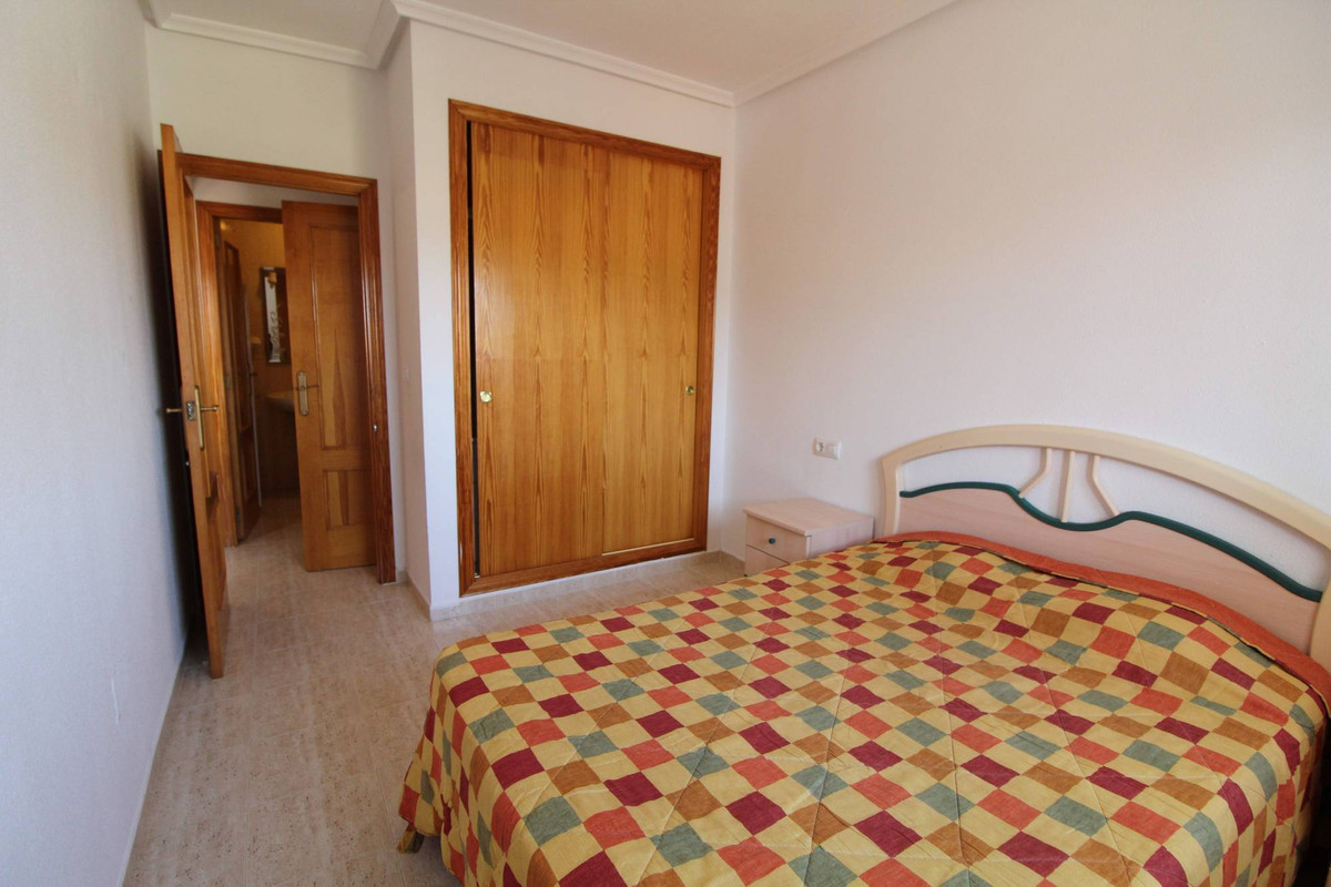2 Bed Apartment for sale in Gran Alacant Costa Blanca, Alicante, Spain