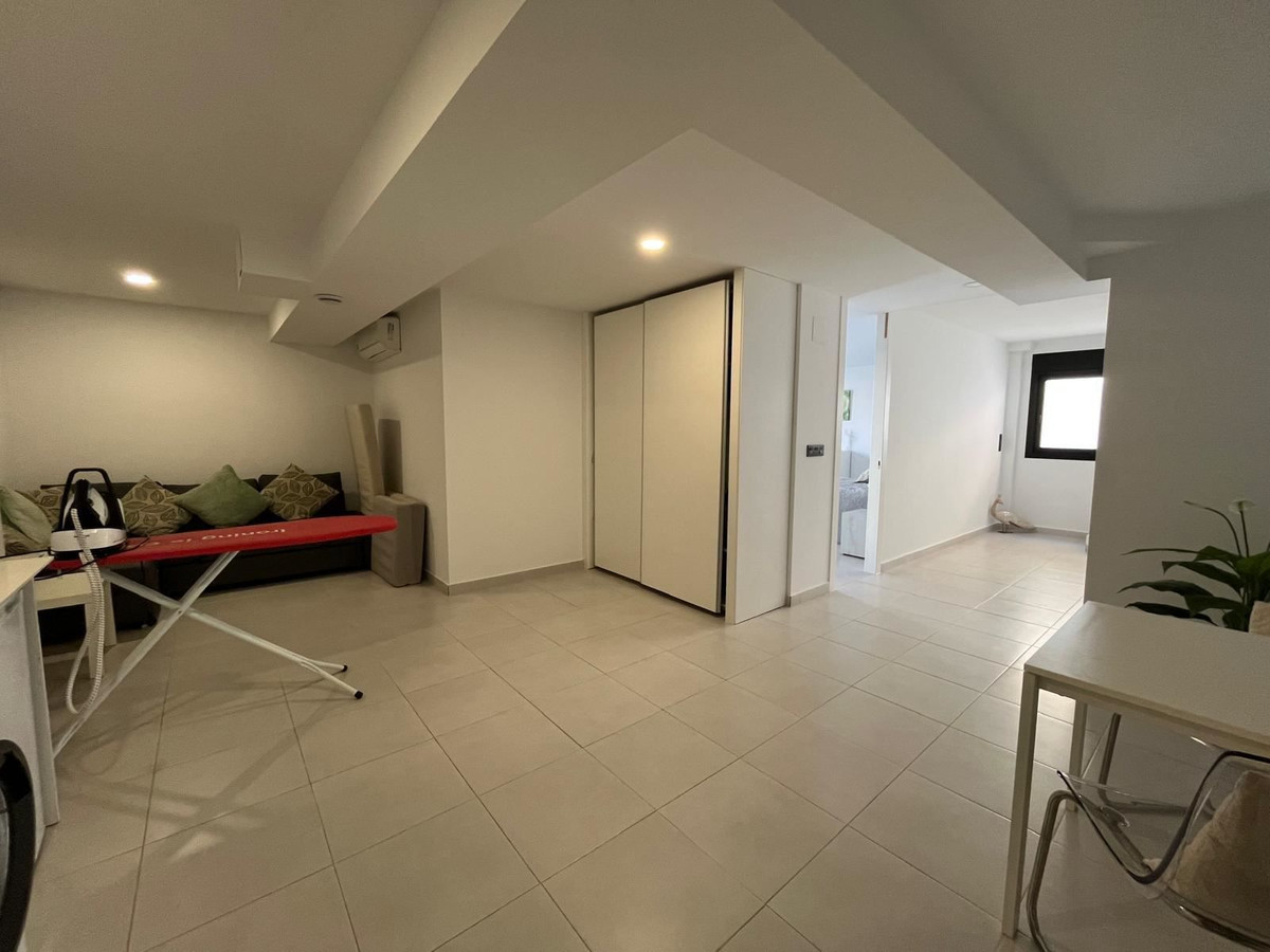 Se vende Villa - Chalet de 3 dormitorios en Costa Blanca, Alicante, España