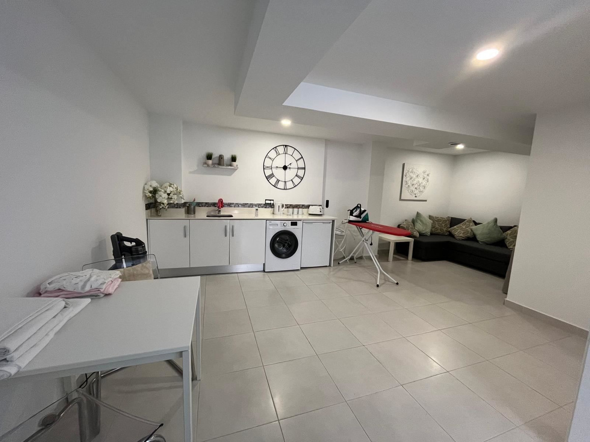 Se vende Villa - Chalet de 3 dormitorios en Costa Blanca, Alicante, España