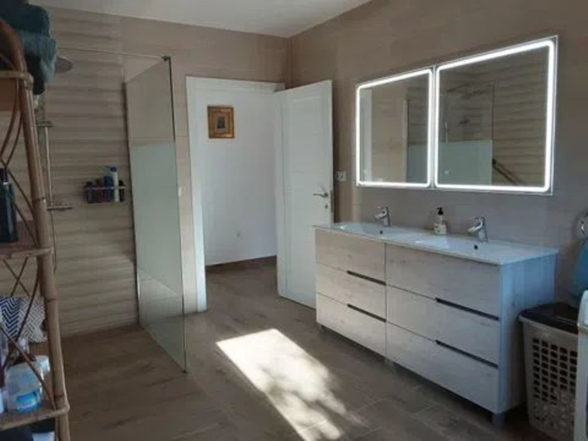 6 Bed Townhouse for sale in San Miguel De Salinas Costa Blanca, Alicante, Spain