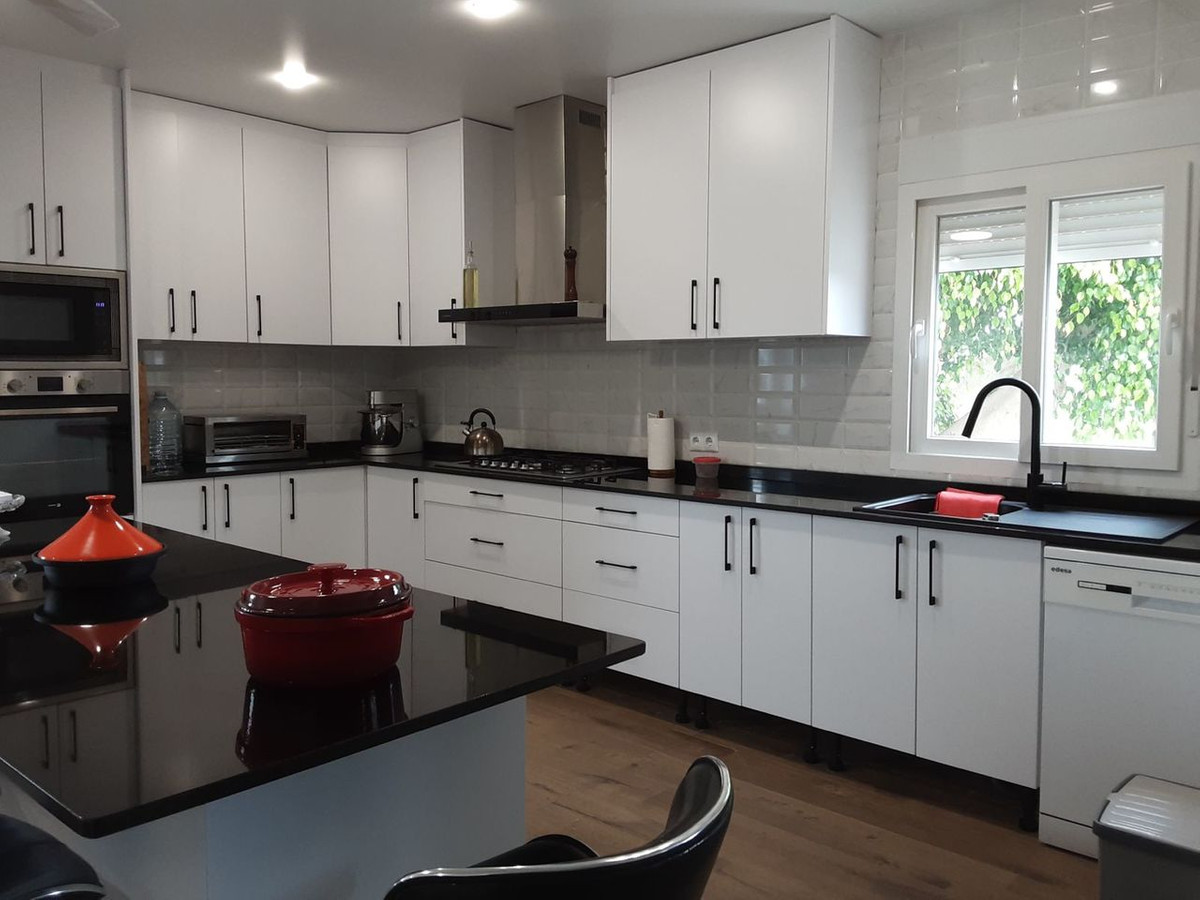 6 Bed Townhouse for sale in San Miguel De Salinas Costa Blanca, Alicante, Spain
