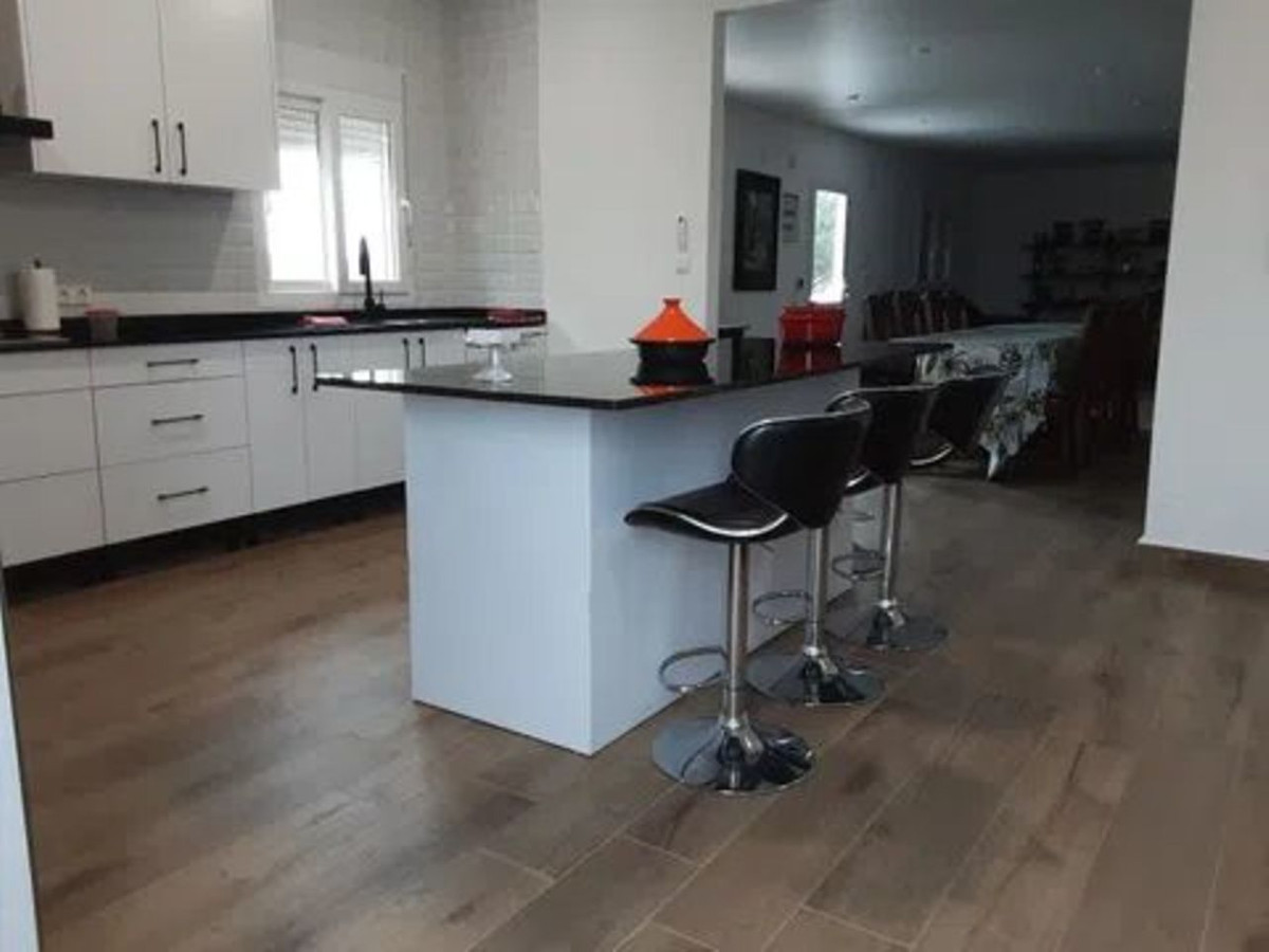 6 Bed Townhouse for sale in San Miguel De Salinas Costa Blanca, Alicante, Spain
