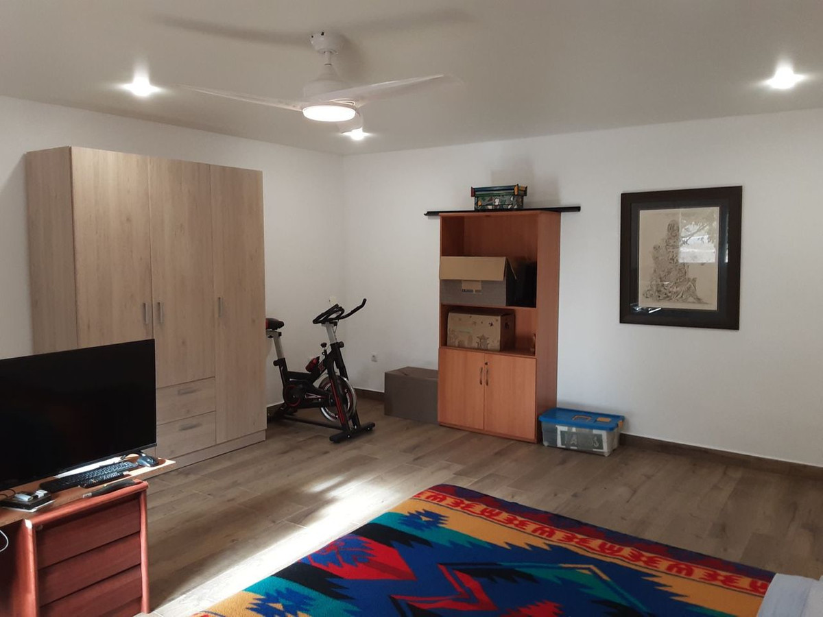 6 Bed Townhouse for sale in San Miguel De Salinas Costa Blanca, Alicante, Spain