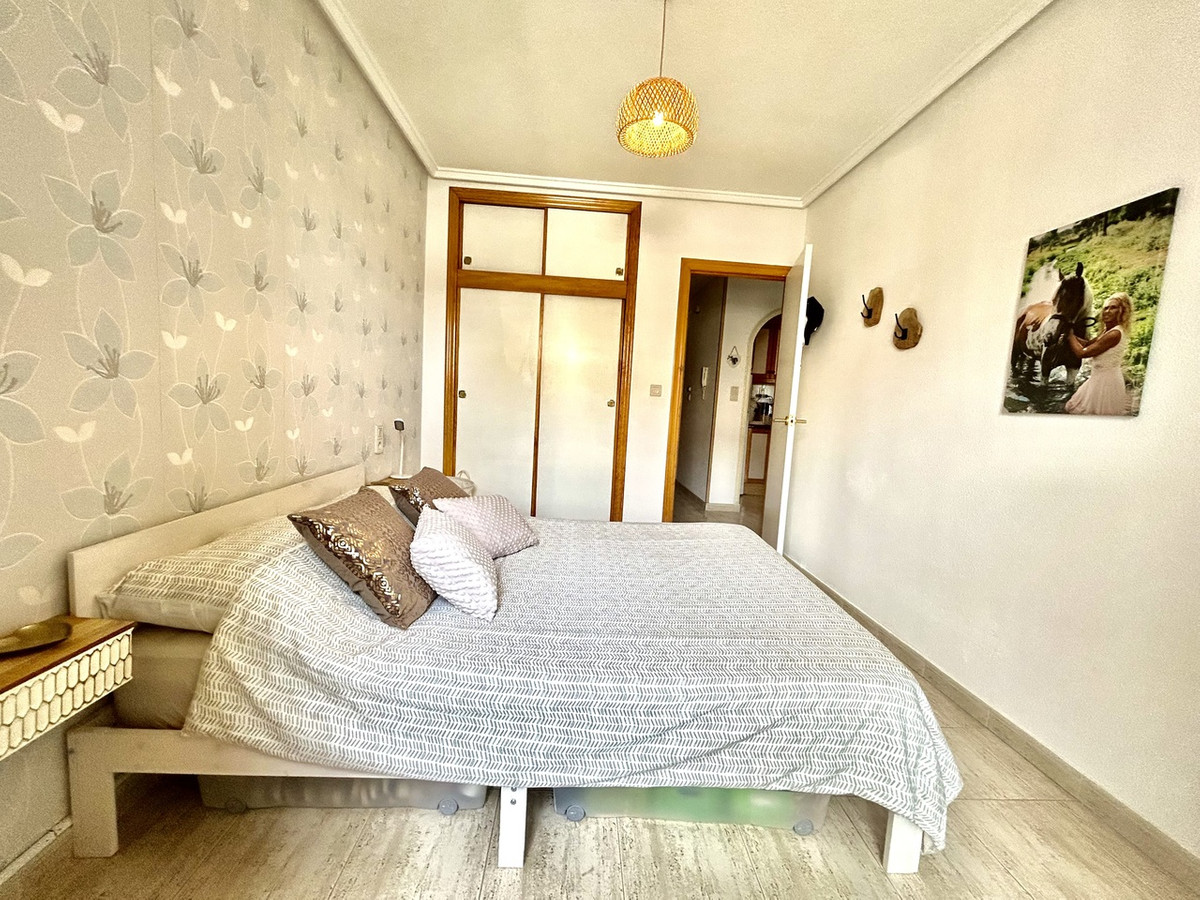 Se vende Apartamento Planta Baja de 2 dormitorios en Costa Blanca, Alicante, España
