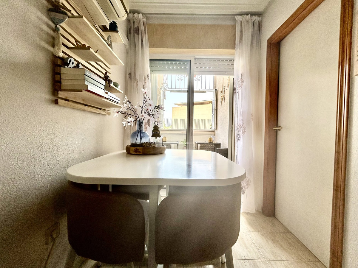 Se vende Apartamento Planta Baja de 2 dormitorios en Costa Blanca, Alicante, España