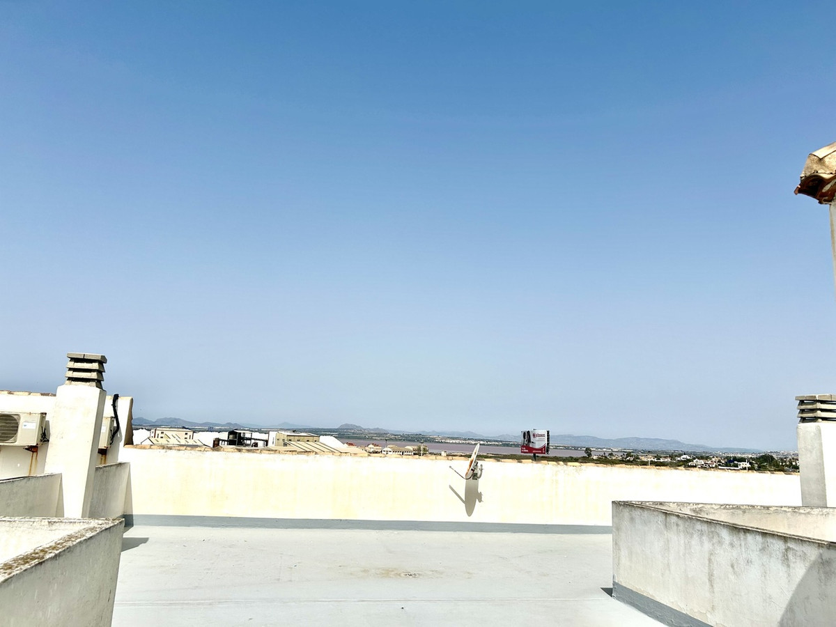 Se vende Apartamento Planta Baja de 2 dormitorios en Costa Blanca, Alicante, España
