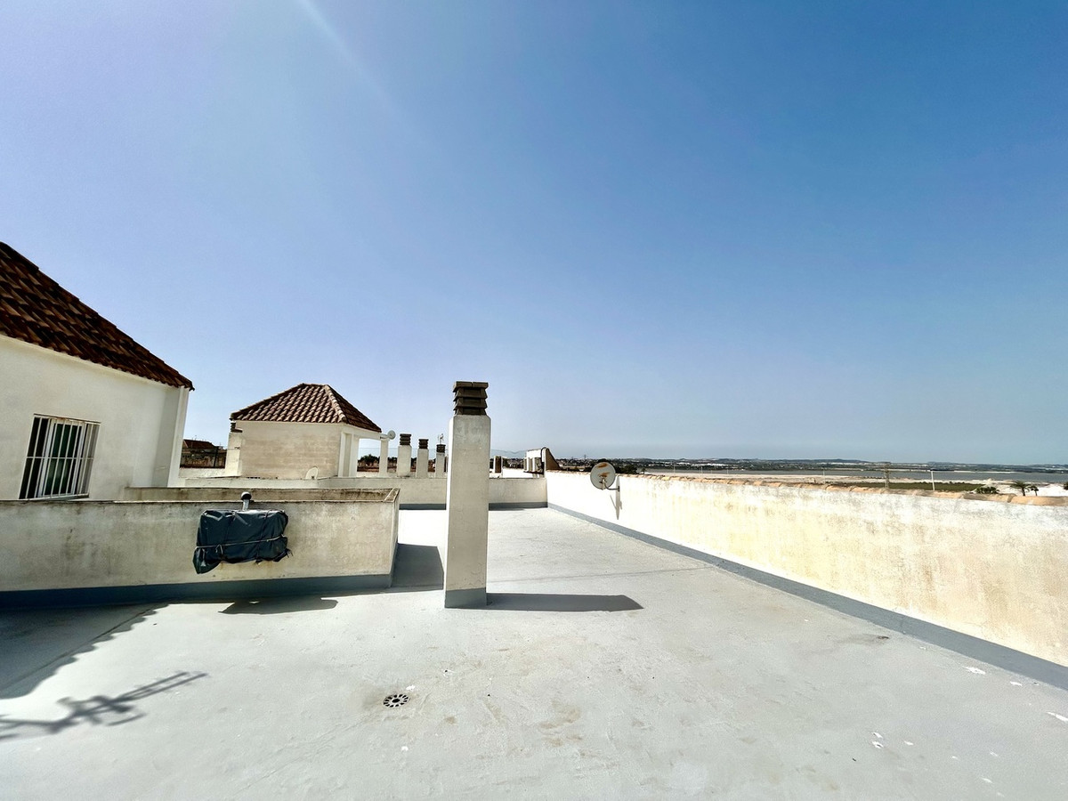 Se vende Apartamento Planta Baja de 2 dormitorios en Costa Blanca, Alicante, España