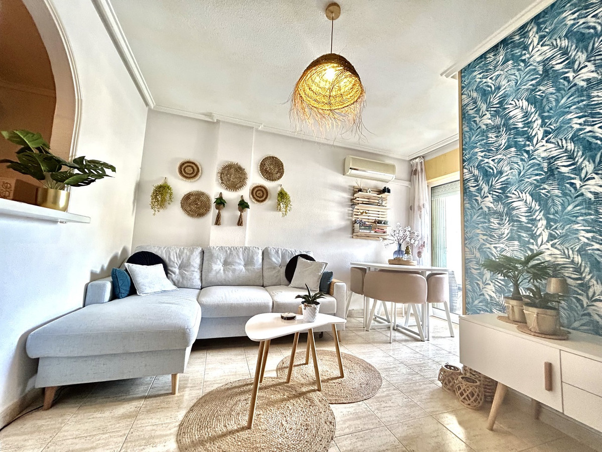 Se vende Apartamento Planta Baja de 2 dormitorios en Costa Blanca, Alicante, España