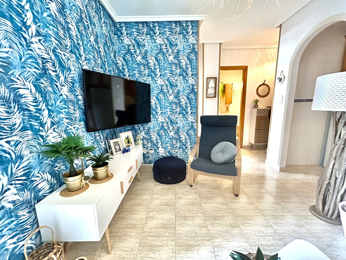 Se vende Apartamento Planta Baja de 2 dormitorios en Costa Blanca, Alicante, España