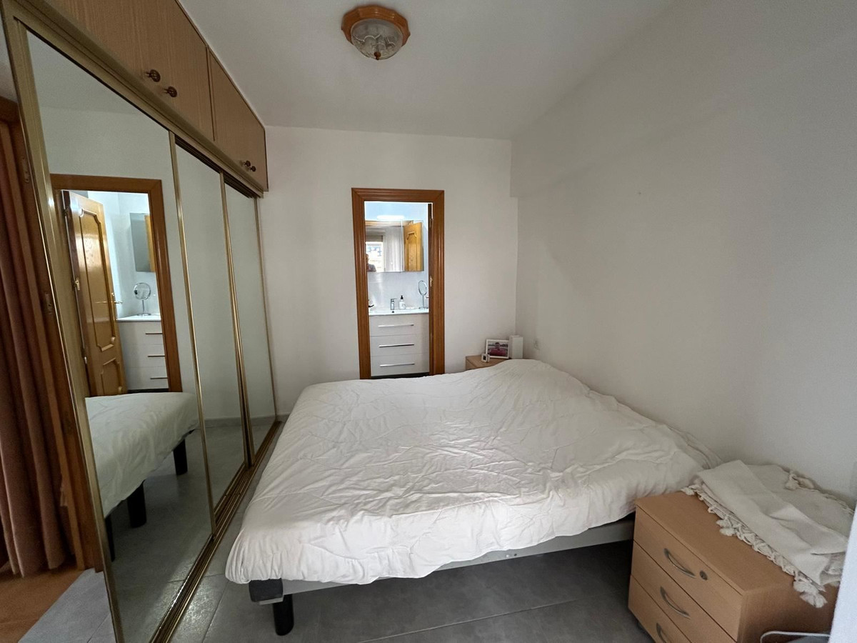 Se vende Apartamento Planta Media de 3 dormitorios en Costa Blanca, Alicante, España