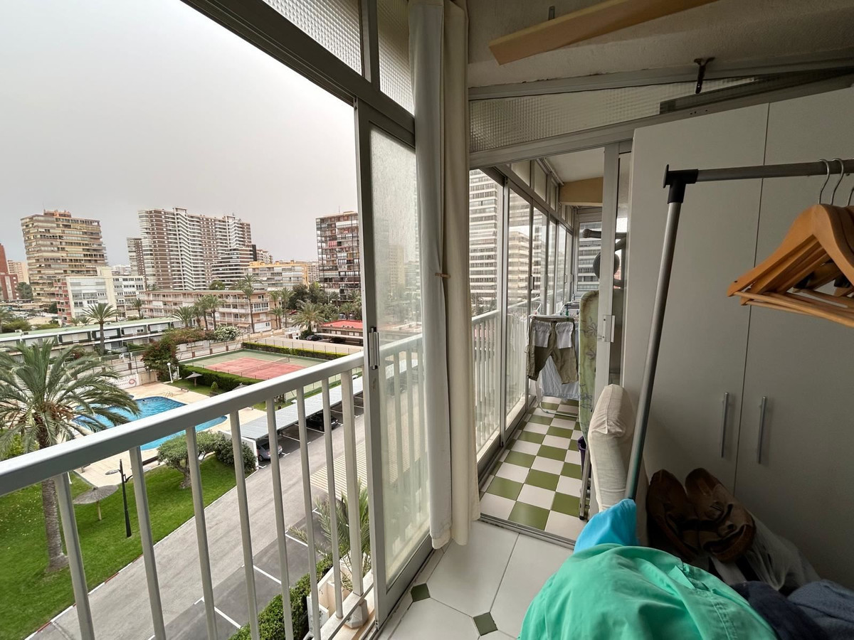 Se vende Apartamento Planta Media de 3 dormitorios en Costa Blanca, Alicante, España