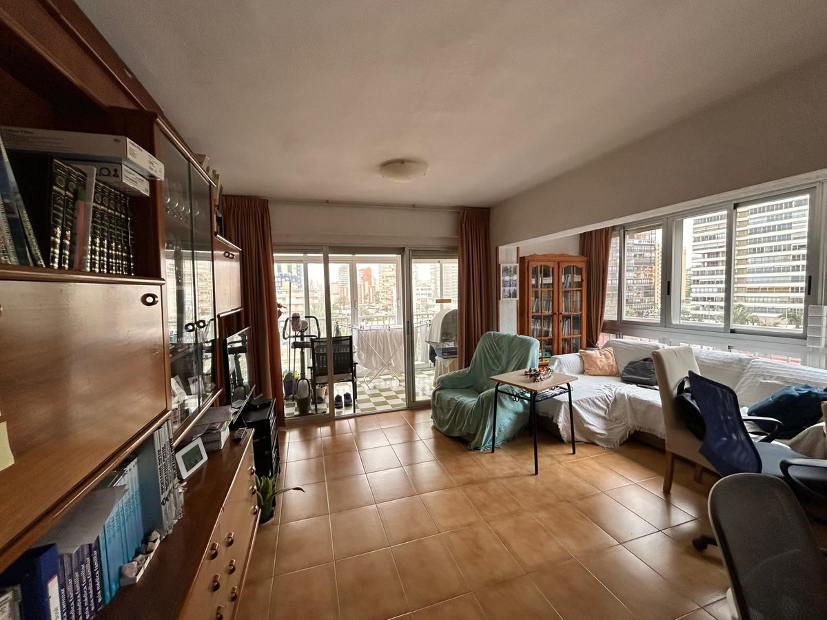 Se vende Apartamento Planta Media de 3 dormitorios en Costa Blanca, Alicante, España