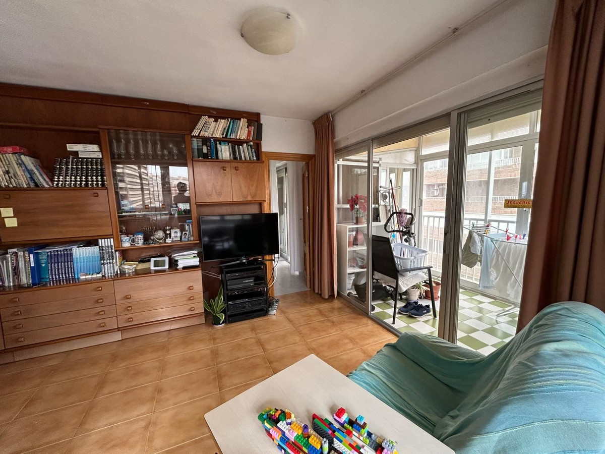 Se vende Apartamento Planta Media de 3 dormitorios en Costa Blanca, Alicante, España