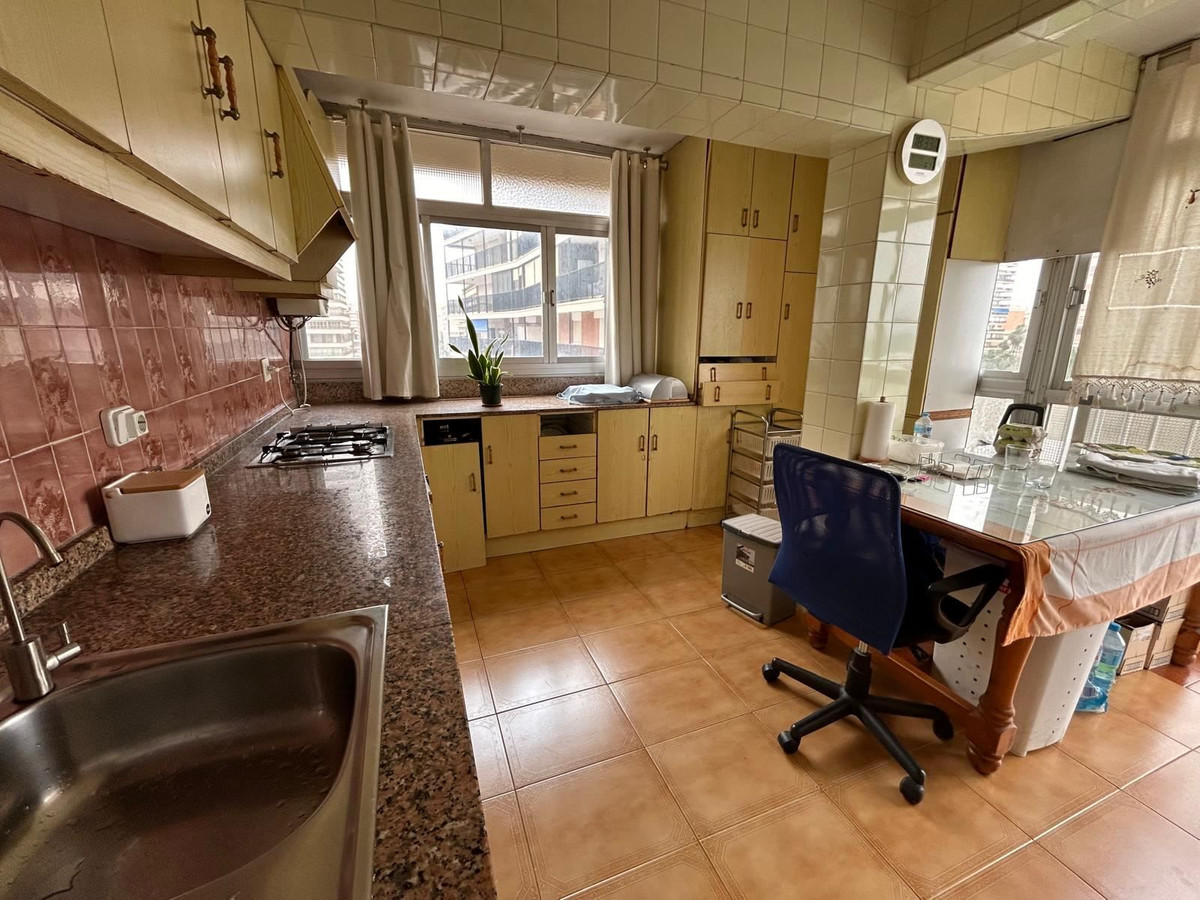 Se vende Apartamento Planta Media de 3 dormitorios en Costa Blanca, Alicante, España