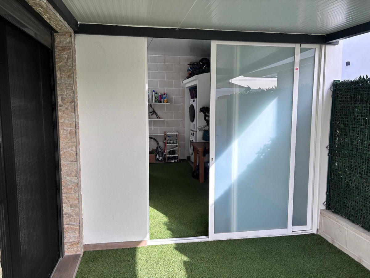 Se vende Pareada de 2 dormitorios en Costa Blanca, Alicante, España