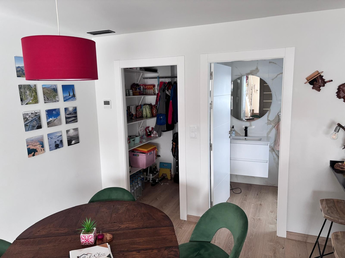 Se vende Pareada de 2 dormitorios en Costa Blanca, Alicante, España