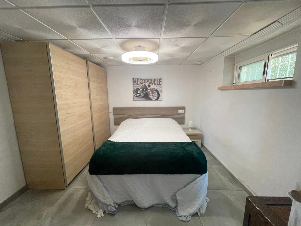 Se vende Villa - Chalet de 3 dormitorios en Costa Blanca, Alicante, España