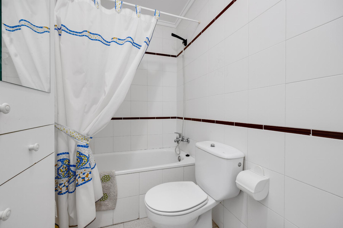 Se vende Apartamento Planta Media de 1 dormitorios en Costa Blanca, Alicante, España