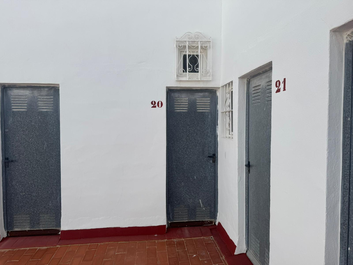 Se vende Apartamento Planta Media de 1 dormitorios en Costa Blanca, Alicante, España
